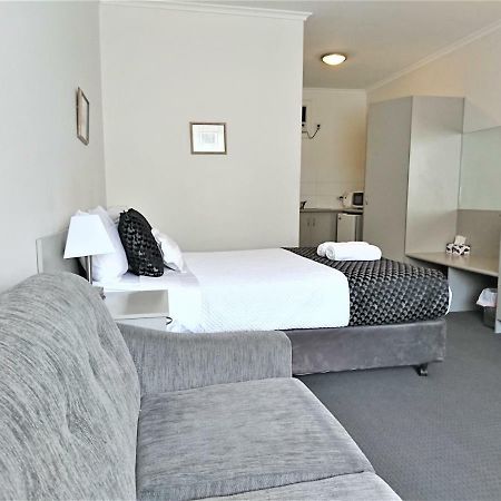 Glenelg Beach Gateway Studio Apartment Εξωτερικό φωτογραφία