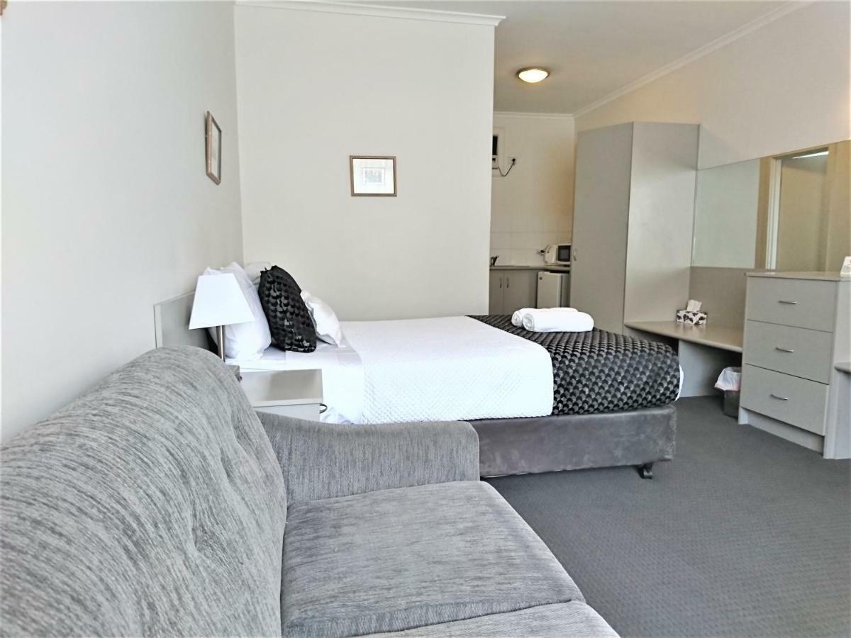Glenelg Beach Gateway Studio Apartment Εξωτερικό φωτογραφία